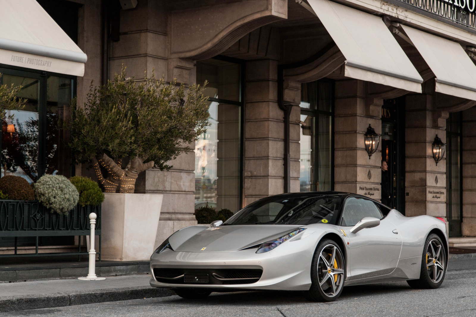 bil, jord køretøj, sort, køretøj, motor køretøj, bildesign, superbil, sportsvogn, vej, luksus køretøj, gade, automotive wheel system, ydeevne bil, hjul, bygning, kant, Ferrari 458, bilindustrien belysning, racerbil, coupe, Sedan