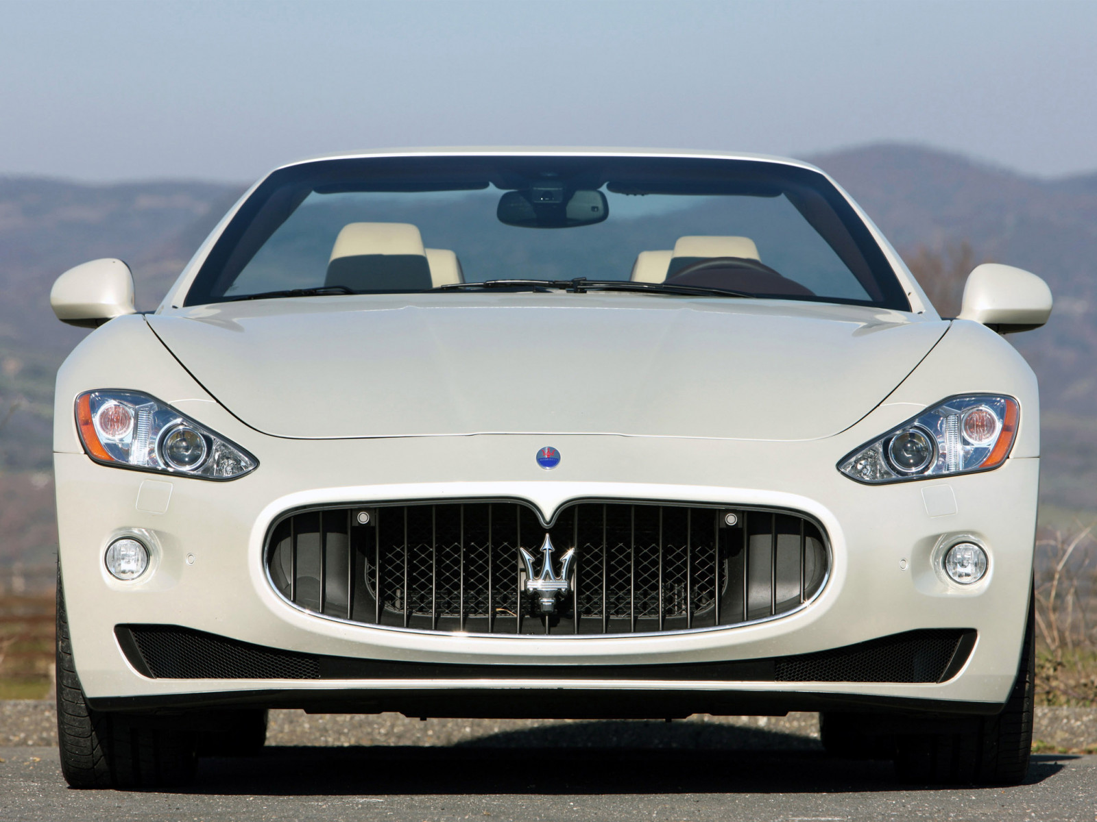 auto, vozidlo, sportovní auto, Maserati, kupé, výkon auta, Maserati GranTurismo, 2012, netcarshow, netcar, obrázky vozidel, photo auto, GranCabrio, superauto, pozemní vozidla, automobilového designu, automobilový exteriér, automobil make, luxusní vůz, nárazník