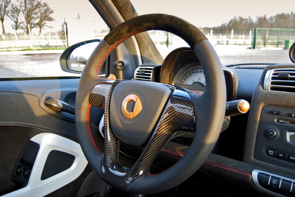 auto, vozidlo, řidičský, volant, limuzína, netcarshow, netcar, obrázky vozidel, photo auto, 2011, kolo, Chytrý, ForTwo Tender, superauto, pozemní vozidla, automobilového designu, automobilový exteriér, automobil make, luxusní vůz, rodinný vůz, kompaktní vůz, výkonné auto, městské auto, sportovní užitkové vozidlo, subcompact auto, řízení part