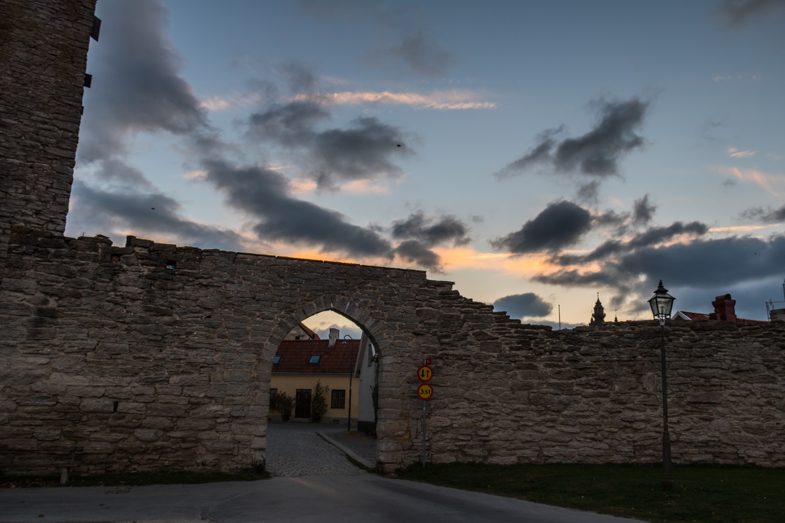 slunečnímu záření, západ slunce, nebe, stěna, Dům, svítání, večer, ráno, hrad, soumrak, Visby, zřícenina, mrak, soluppg ng, Gotland, attackfoto, attackfoto8, Ringmur, venkov