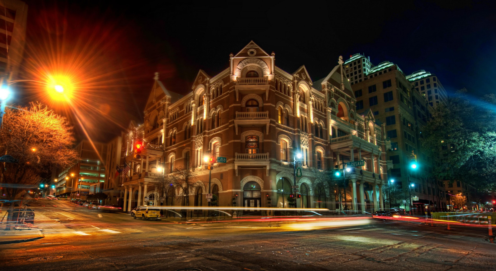 3800x2076 px, architektura, Austin, rozmazat, jasný, budovy, auto, města, HDR, světla, noc, silnice, ulice, Texas, Časová prodleva, provoz, vozidla, okno, svět