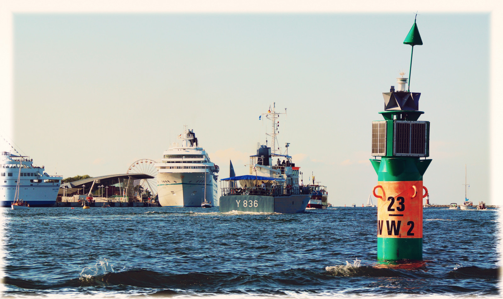 loď, moře, voda, Sony, Rostock, plavidlo, kanál, zackl, sz227, sonyslt58, Schiffe, maritim, Hansestadtrostock, Maritimesflair, Hansesail2014, water transportation