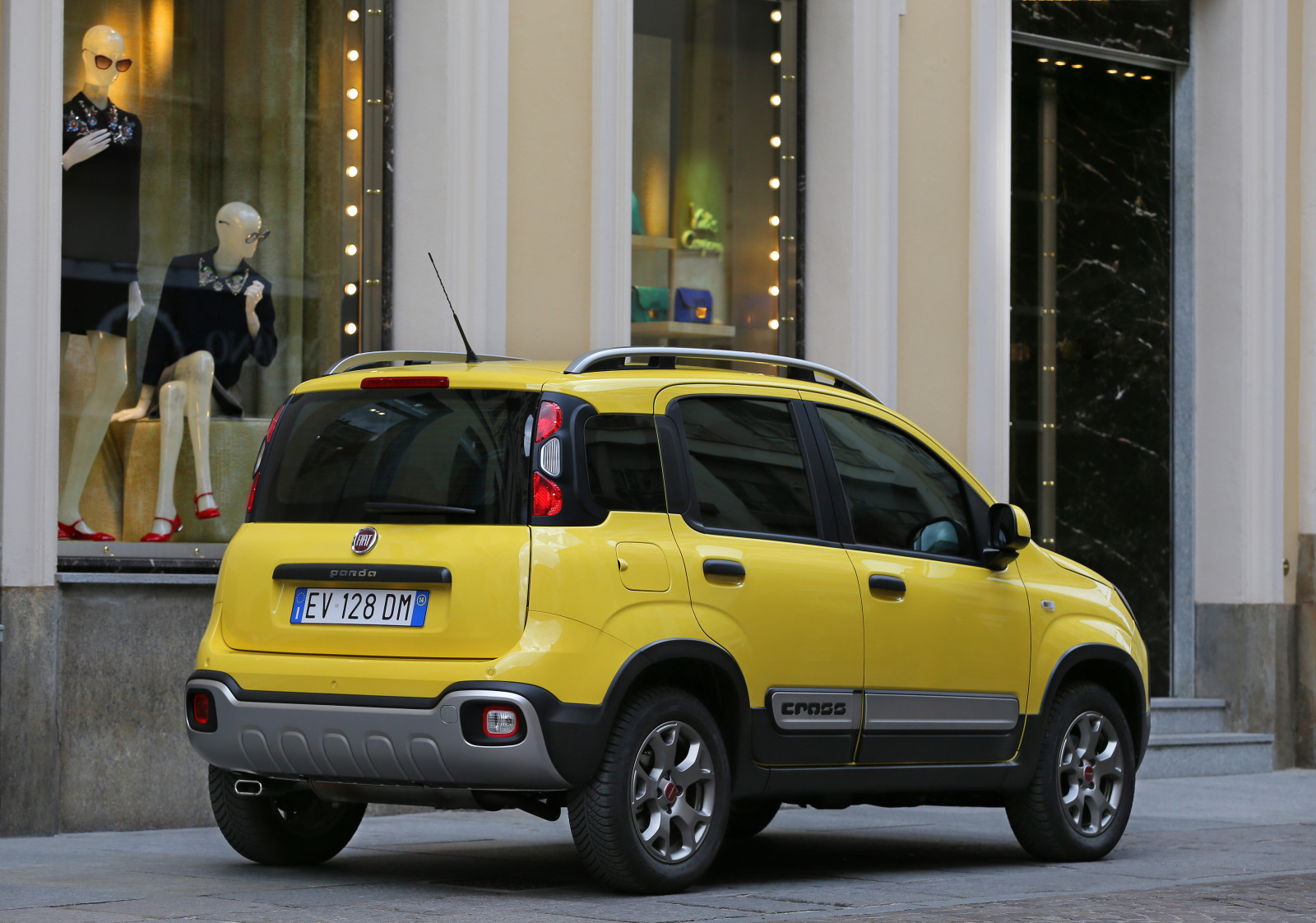 auto, veicolo, 2015, FIAT, netcarshow, netcar, immagini di auto, auto foto, Panda Cross, veicoli terrestri, marca di automobile, auto compatta, crossover SUV, city ​​car, Sport Utility Vehicle, mostra di auto, Compact SUV, supermini, Utility Vehicle Sport MINI