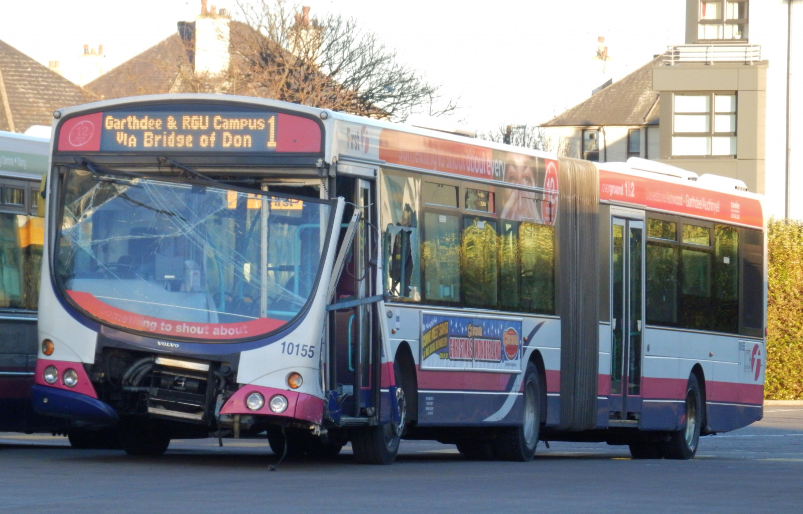 město, vozidlo, Volvo, doprava, metropole, autobus, pruh, urban area, Metropolitní oblast, kompaktní vůz, motorové vozidlo, druh dopravy, veřejná doprava, řemeslník, autobusová doprava tour, B7la, Firstaberdeen, Kingstreetdepot, Eclipsefusion, 10155, Sv05dxc, Sv05b7la