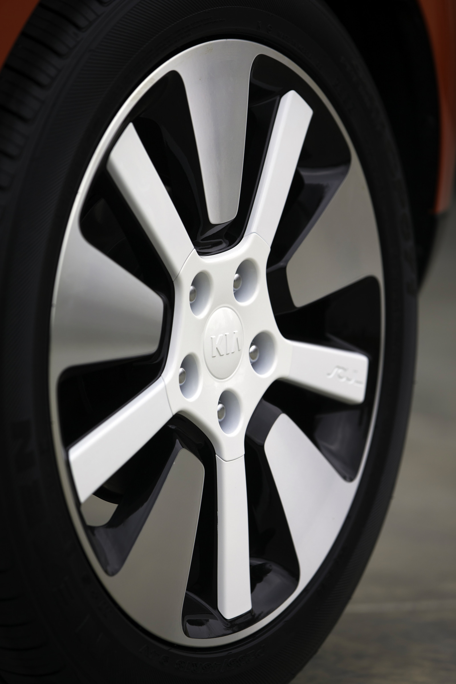 auto, veicolo, pneumatico, 2015, volante, anatra, netcarshow, netcar, immagini di auto, auto foto, Anima, ruota, cerchione, design automobilistico, esterno automobilistico, marca di automobile, veicolo di lusso, auto di famiglia, paraurti, pneumatici per autoveicoli, auto esecutivo, parte auto, ha parlato, cerchio in lega