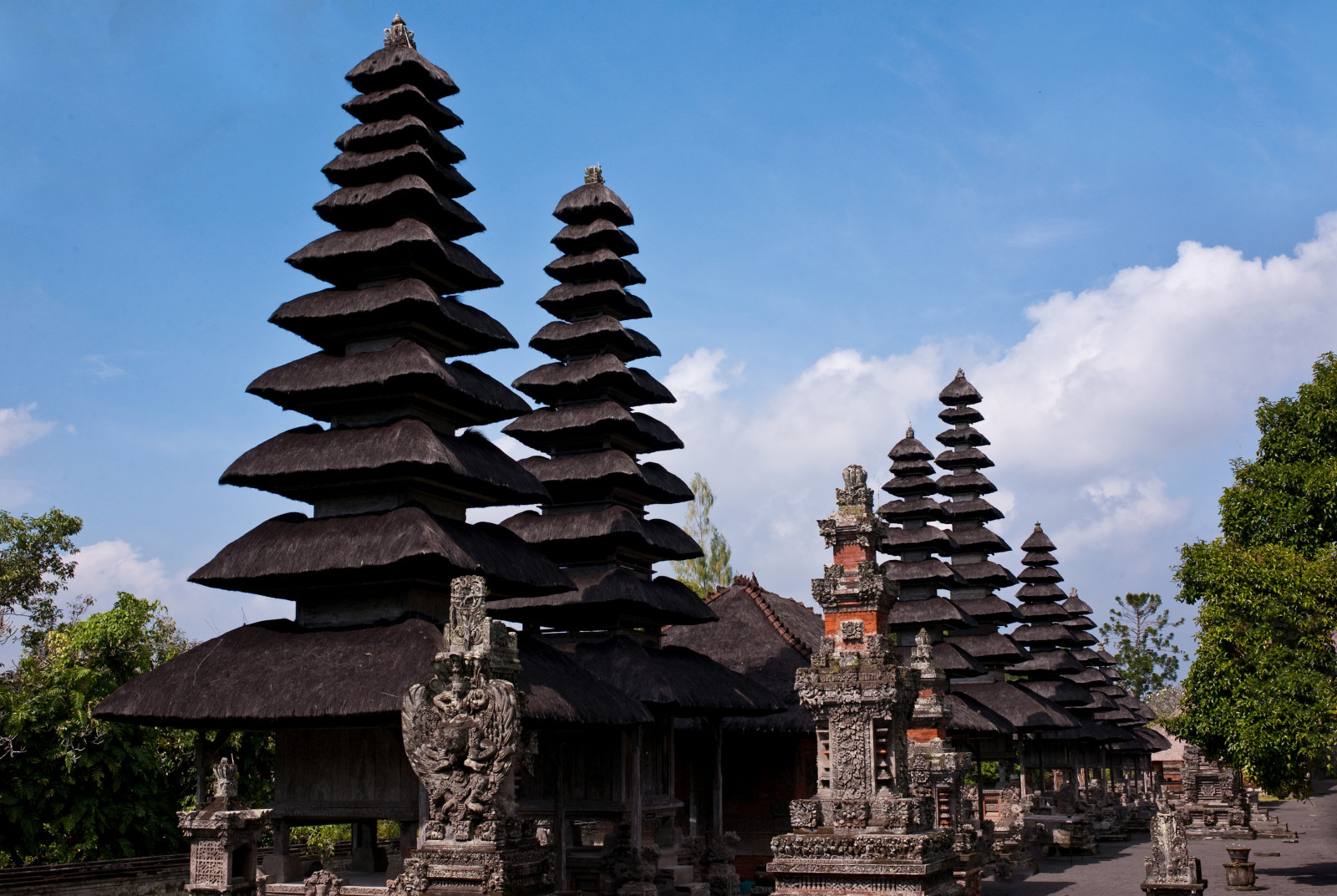 Asien, Asie, Indonésie, Indenesien, Bali, ostrov, chrám, Mengwi, hinduismus, hinduismus, Leica, leicam8, m8, 28mm, Summicron, Tamanayun, Badung, Puratamanayun, Tempeldesschwimmendengartens, Balinesetemple, Mengwiroyaltemple, Mengwitemple, Wassertempel, Watertemple, zahrada, Krásná