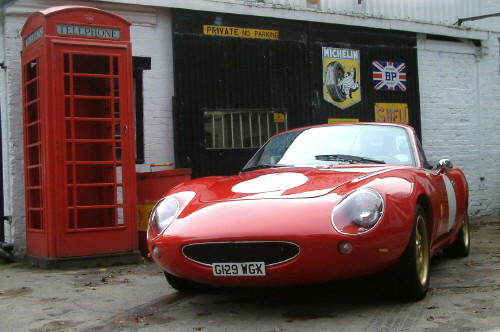 auto, vozidlo, sportovní auto, TVR, Konvertibilní, výkon auta, netcarshow, netcar, obrázky vozidel, photo auto, 2009, Italia, založený na Mazda MX 5, RetroForza, pozemní vozidla, závodní auto, automobil make