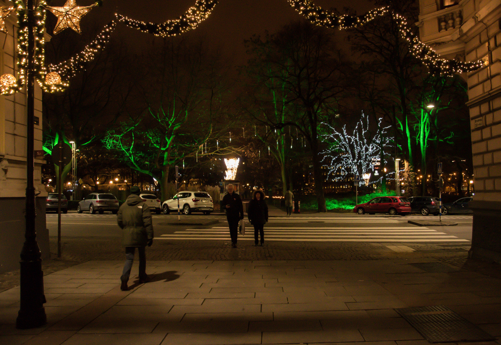 město, ulice, panoráma města, noc, silnice, zelená, večer, Vánoce, Švédsko, Vánoční osvětlení, Sverige, světlo, strom, centrum, bluehour, cityview, osvětlení, sk nel n, se, Citypark, Street View, duch Vánoc, helsingborg, statsparken, tma, urban area, vánoční dekorace