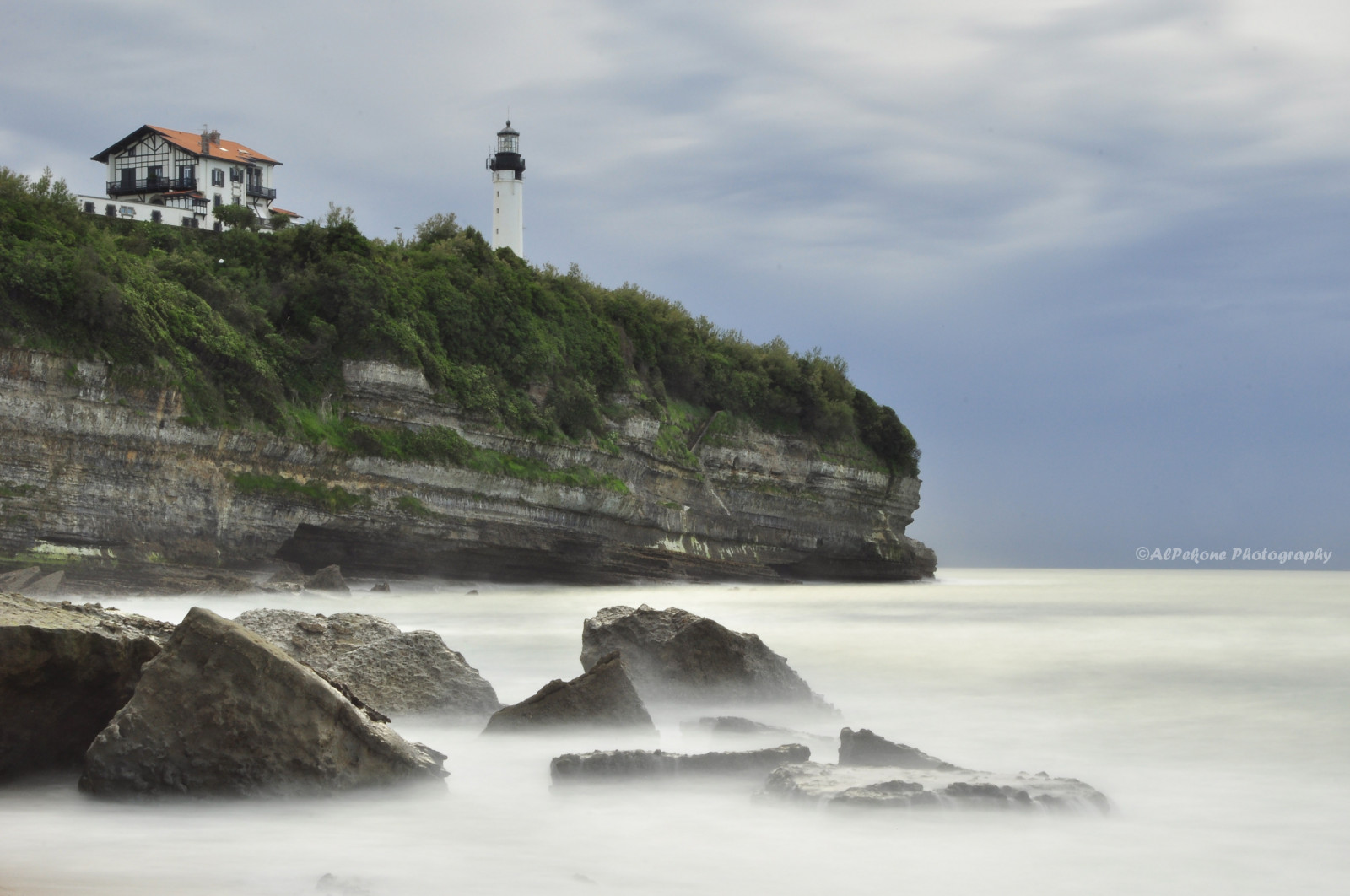 oceán, longexposure, stromy, moře, nebe, mer, maják, přímořská krajina, bouřka, Francie, pláž, Příroda, Skála, architektura, mraky, fotografování, úžasný, Nikon, skály, Evropa, dlouho, expozice, Pohled, přírodní, playa, expozice, arbres, mraky, mořský břeh, plage, platí, basque, maják, rocher, Euskadi, orage, výhled na moře, sud, Rochers, atlantique, natureshot, naturescape, sudouest, longue, anglet, pyr n esatlantiques, longexpo, ouest, sudouet