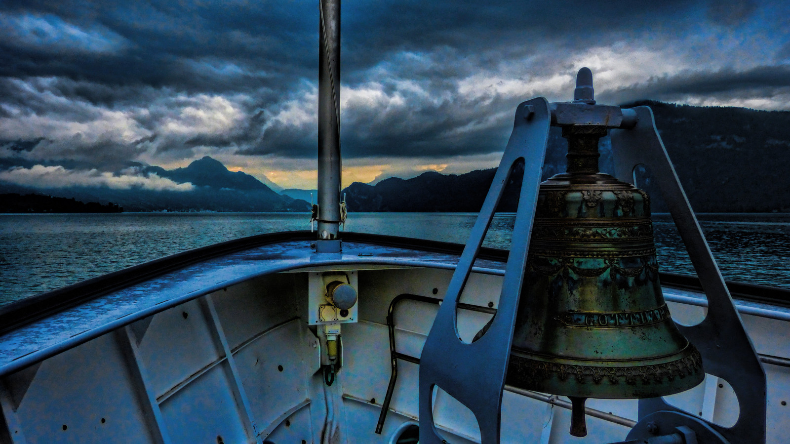 loď, loď, moře, jezero, odraz, vozidlo, modrý, výletní loď, Švýcarsko, Alpy, jachta, loď duchů, Luzern, oceán, lago, Barco, plavidlo, stožár, Schweiz, alpen, svizzera, Snímek obrazovky, Suiza, suisse, alpes, osobní loď, luxusní jachtu, schwitzerland, Zwitserland, isvi re, Vica, lucerna, navigovat, navegar