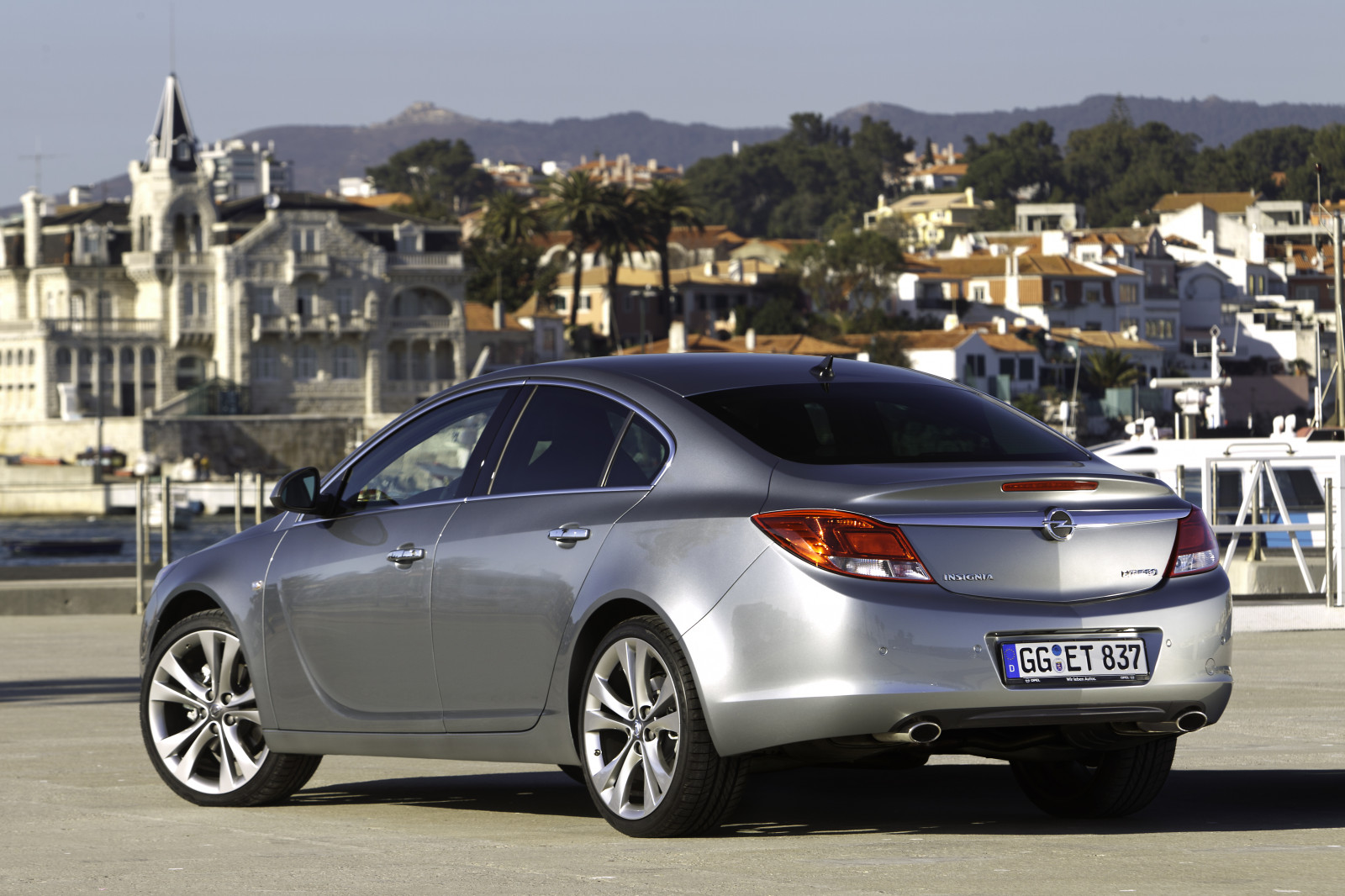bil, køretøj, sportsvogn, 2013, Opel, Sedan, netcarshow, netcar, bil billeder, bil foto, Insignia BiTurbo CDTI, jord køretøj, bildesign, automotive exterior, bil make, luksus køretøj, familie bil, kompakt bil, udøvende bil, midten størrelse bil, Opel insignia, buick regal