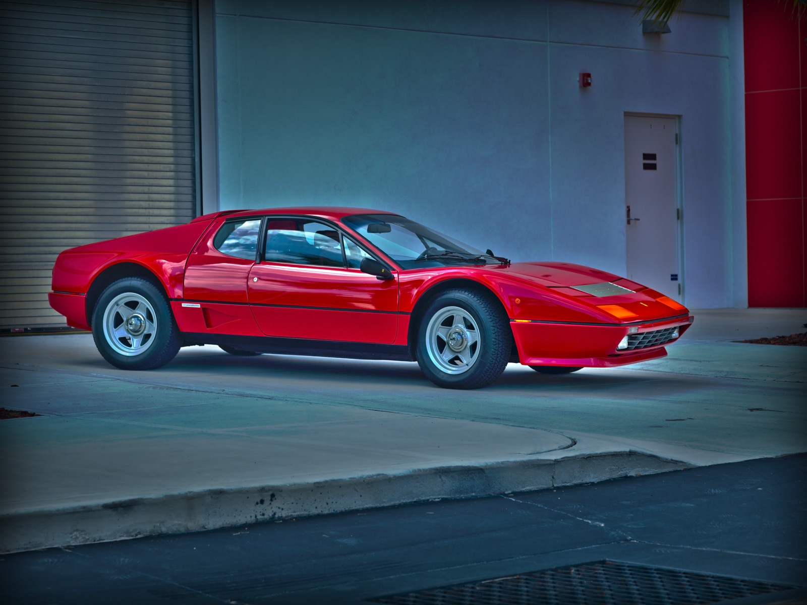 Auto, Fahrzeug, Sportwagen, Ferrari, Ferrari F40, Coupe, Leistungsauto, 2010, Ferrari Testarossa, Netcarshow, Netcar, Auto Bilder, Auto Foto, BB512i, Supercar, Landfahrzeug, Automobil-Design, Rennauto, Automobil machen, Luxusfahrzeug, Ferrari spa, Ferrari 328