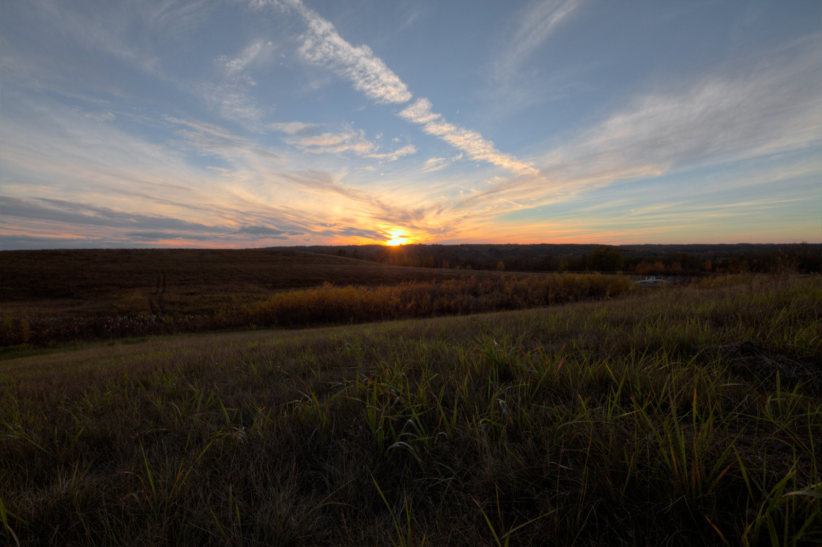 Wallpaper : sunlight, landscape, fall, sunset, hill, sky, field ...