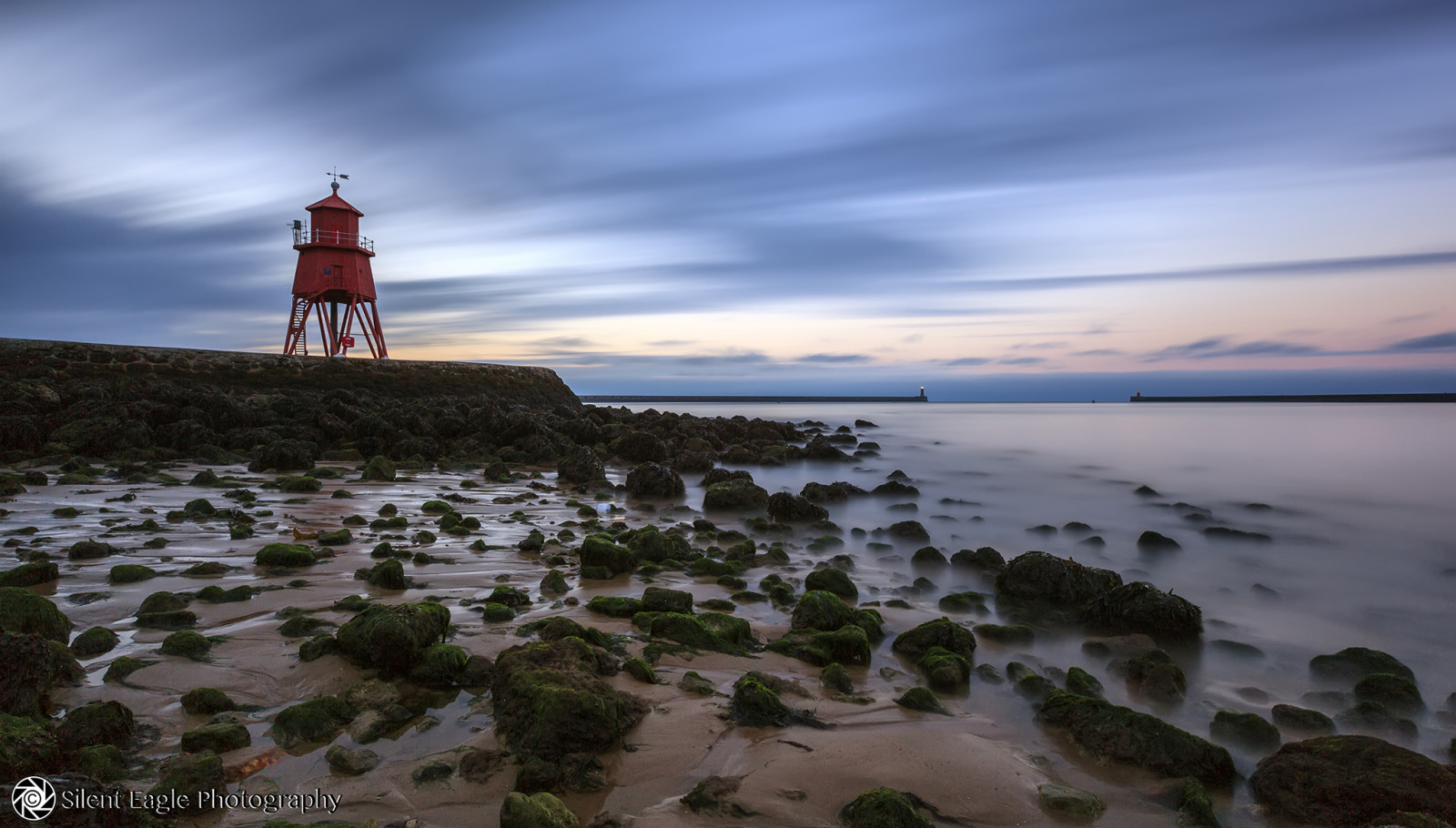 krajina, moře, voda, Skála, pobřeží, písek, nebe, fotografování, pláž, Cestovní ruch, večer, věž, pobřeží, útes, Kánon, horizont, skály, orel, Severní, tichý, Terén, dlouho, expozice, mrak, F28, velký, USM, l, ii, východní, oceán, mar, přímořská krajina, materiál, jižní, slapy, ef, autorská práva, zátka, silenteaglephotography, silenteagle09, Sunderland, Tyneside, 1635mm, Tyne, mys, mys, South Shields, herdgroynelighthouse, Southtynesid, coastal and oceanic landforms
