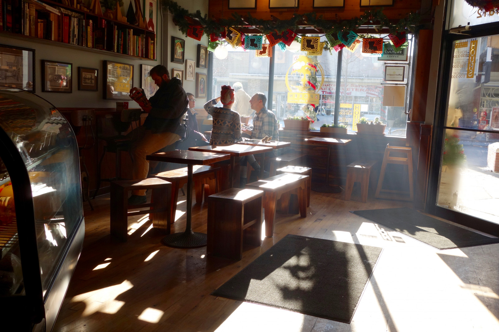 stůl, restaurace, Vzhled interiéru, nábytek, okno