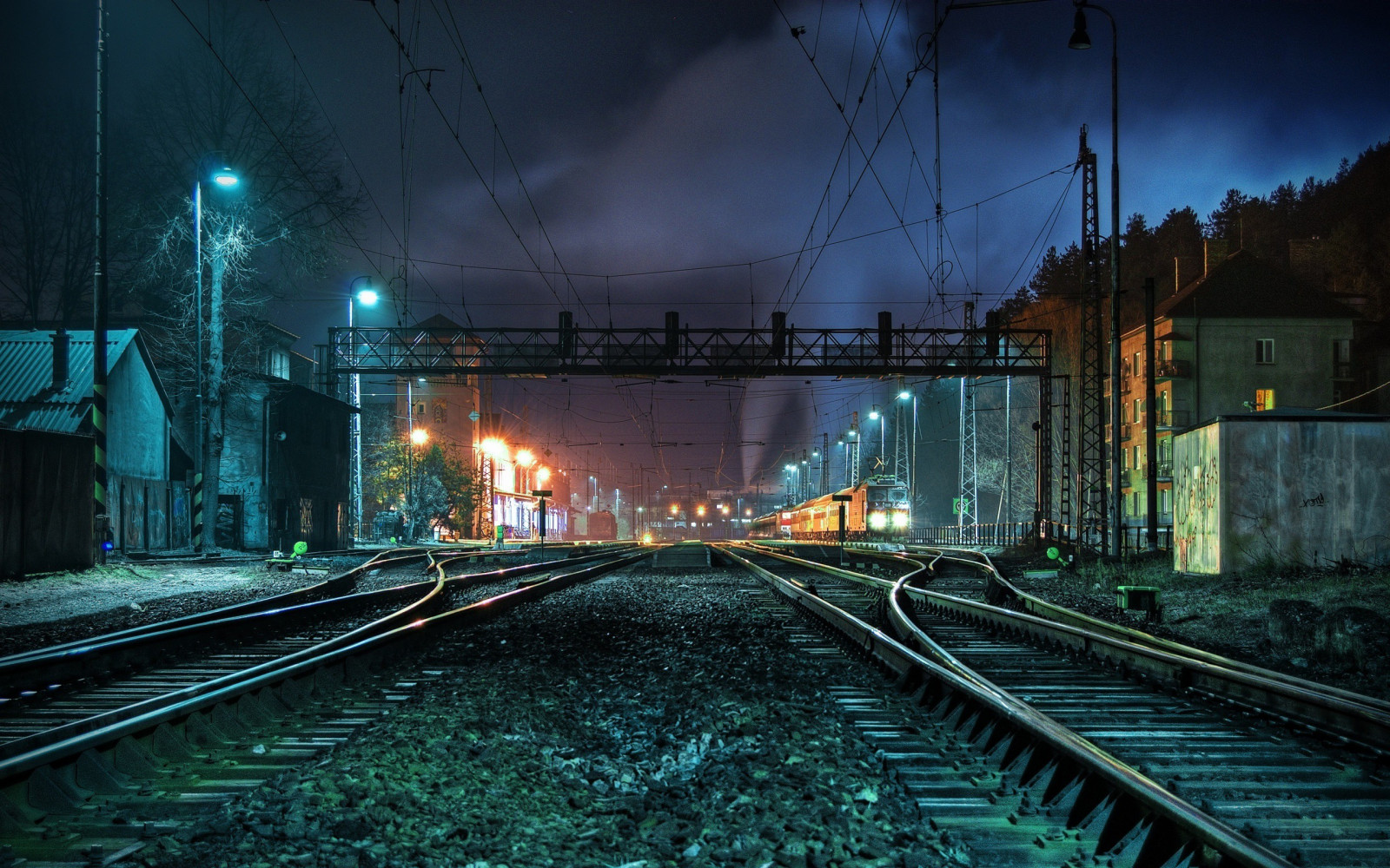 Papel de parede : 2560x1600 px, Luzes, noite, Ferrovia, Ferrovias