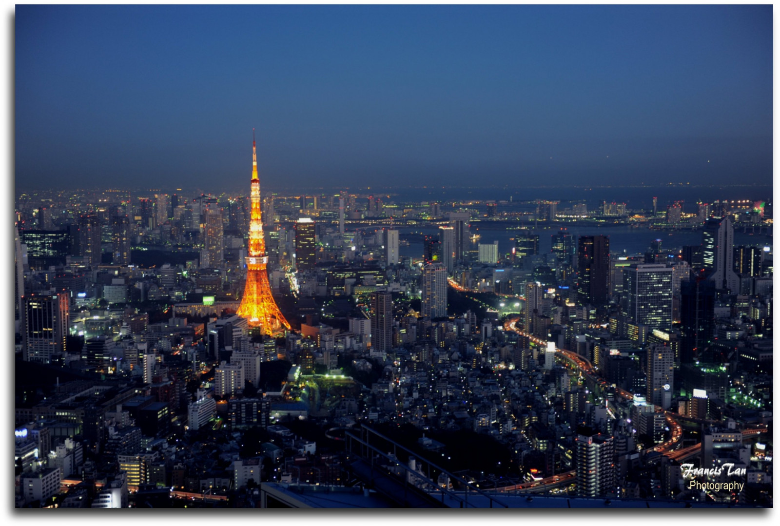 tramonto, tetto, Giappone, Tokyo, crepuscolo, paesaggio urbano, notturno, traffico, crepuscolo, punto di riferimento, palmare, torre di Tokyo, metropoli, lighttrails, moritower, vista della città, eliporto, Viewdeck, 52ndfloor, D700, fongetz, francistan, 1470mmnikkor