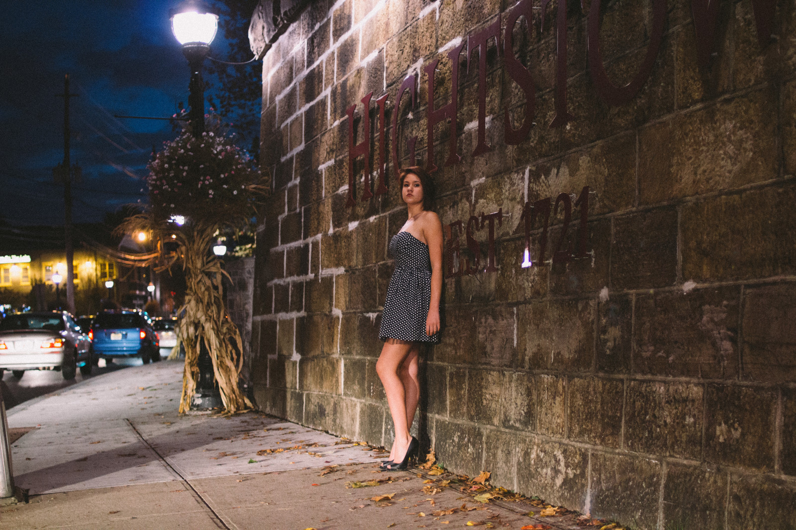 portræt, mennesker, pige, mode, væg, nat, 35MM, Canon, positur, eos, Rebel, model, kjole, modellering, fashionphotography, Polka prikker, teen, murstens væg, portrætter, f2, T3i, Hightstown, 35mmf2, primelens, 600d, modelphotography, VSCO, kissx5, kylewillisphoto, kylewillisphotography