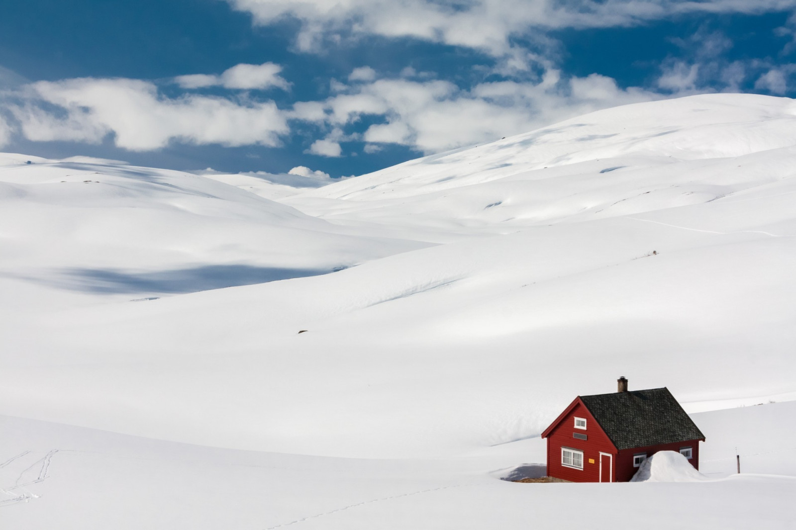 landscape, nature, snow, winter, hut, Arctic, skiing, Ski, mountain, weather, season, piste, sports equipment, geological phenomenon, mountain range, winter sport, ski equipment, ski touring, ski mountaineering