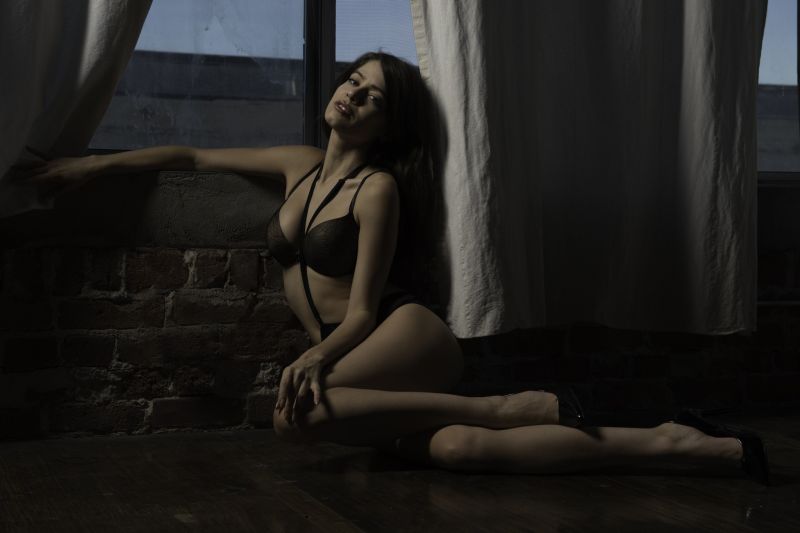 Kvinder, model, vindue, sidder, fotografering, høje hæle