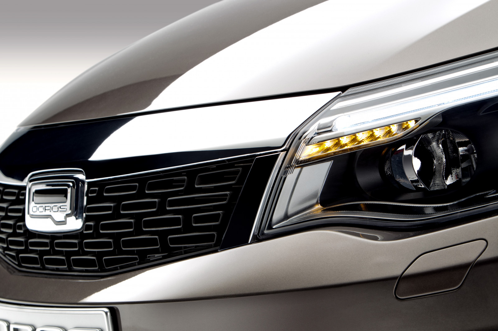 auto, vozidlo, limuzína, netcarshow, netcar, obrázky vozidel, photo auto, 2014, kolo, Qoros, 3 sedan, pozemní vozidla, automobilového designu, automobilový exteriér, automobil make, koncept vozu, luxusní vůz, rodinný vůz, nárazník, výkonné auto, sportovní užitkové vozidlo, mřížka, střední velikost auta, minivan