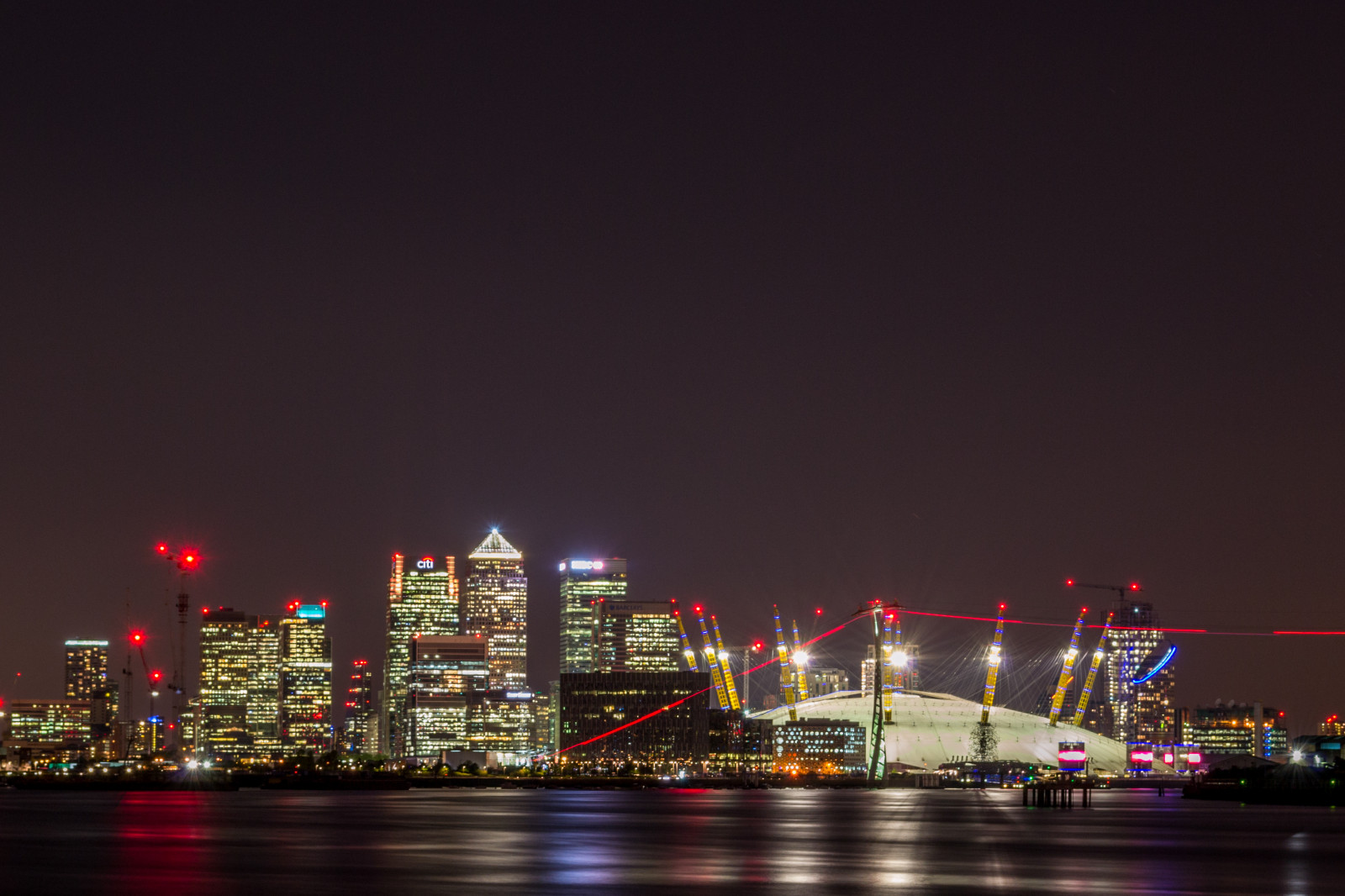 paesaggio urbano, area metropolitana, città, orizzonte, notte, metropoli, area urbana, riflessione, punto di riferimento, grattacielo, cielo, centro, palazzone, leggero, architettura, atmosfera della terra, illuminazione, attrazione turistica, giorno, crepuscolo, sera, Torre, costruzione, acqua, oscurità, orizzonte