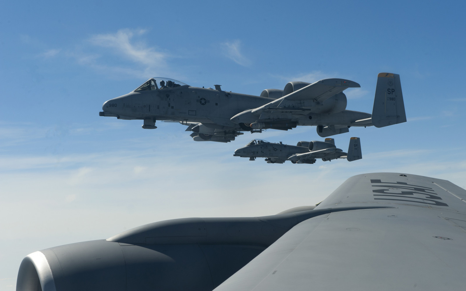 køretøj, fly, fly, Fairchild Republic En 10 Thunderbolt II, militærfly, Lockheed Martin F 35 Lightning II, McDonnell Douglas F 15 Eagle, Lockheed Martin, luftvåben, Fairchild A 10 Thunderbolt II, Flyvningen, luftfart, vinge, atmosfære af jord, jagerfly, jetfly, jorden angreb fly