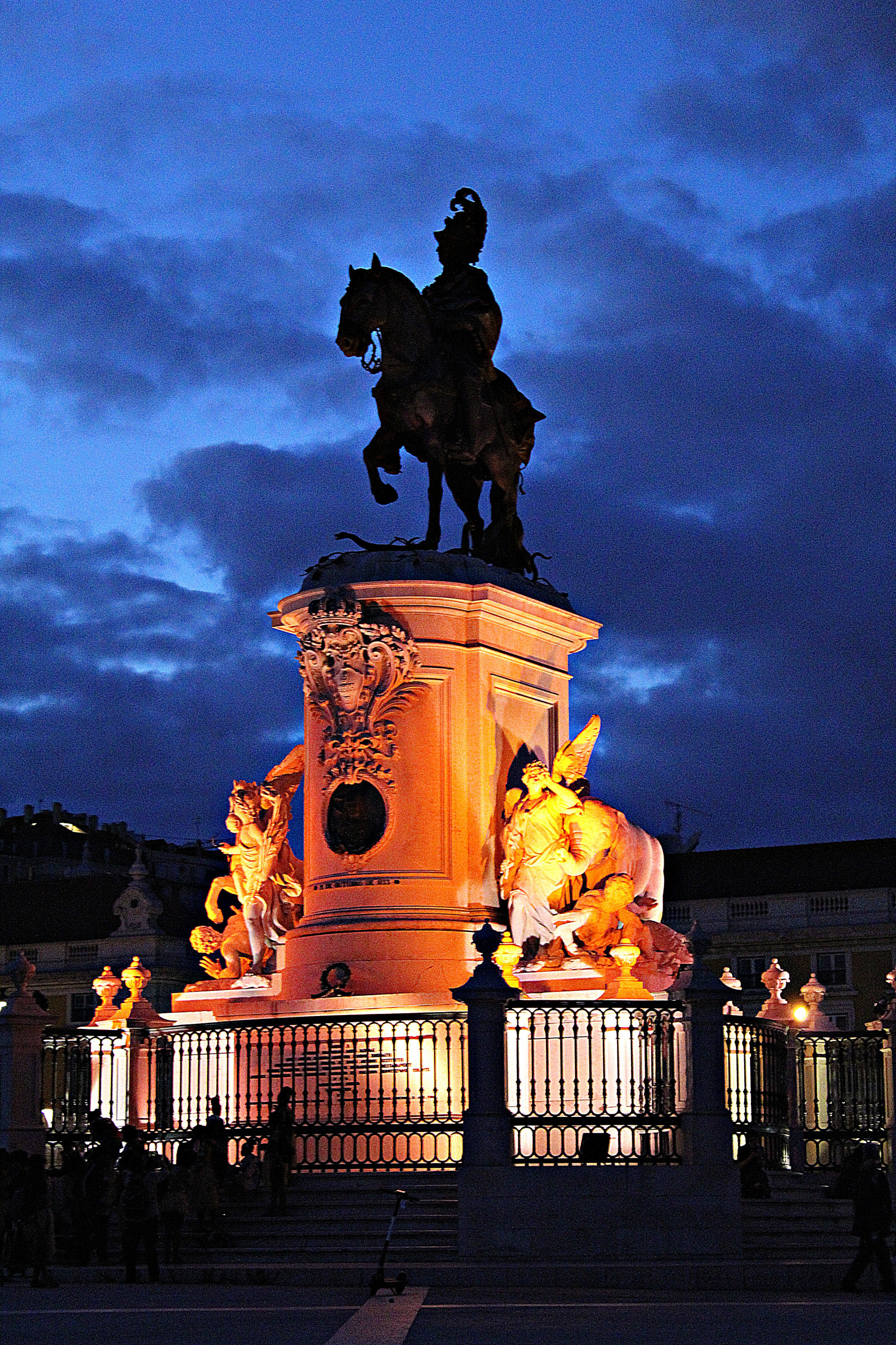 Wallpaper ushuaia, New York City, Lisbon 3456x5184 cryoengine