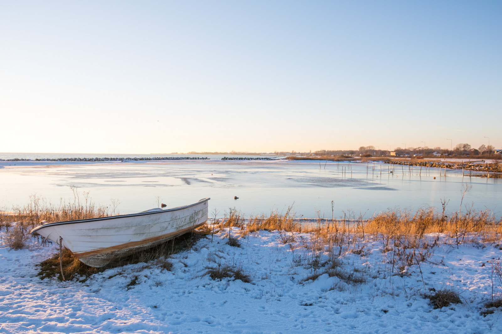 loď, západ slunce, moře, jezero, voda, pobřeží, odraz, sníh, zima, vozidlo, led, ráno, pobřeží, řeka, Arktický, soumrak, mokřadní, počasí, sezóna, Vinter, hav, Trelleborg, kust, V strasm b tshamnen, exif modelu canoneos760d, geocountry, Kamera aby kánon, geocity, Model fotoaparátu canoneos760d, geostate, geolocation, EXIF čočka efs18200mmf3556is, exif aby kánon, EXIF isospeed 100, EXIF otvor 63, exif focallength 20mm, netopýr, nádrž, bažina, jezero, přírodní prostředí, Západ slunce