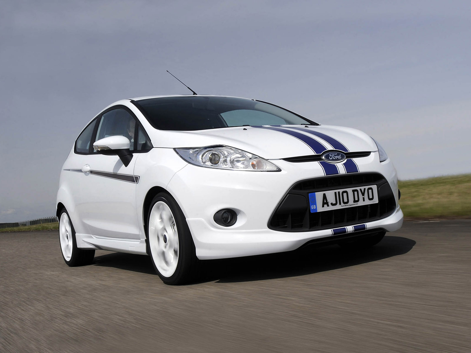 auto, vozidlo, brod, ford Fiesta, 2012, netcarshow, Netcare, obrázky vozidiel, photo auto, Verzia S1600 UK, pozemné vozidlá, automobilového dizajnu, automobilový exteriér, automobil make, mestské auto, hatchback, supermini