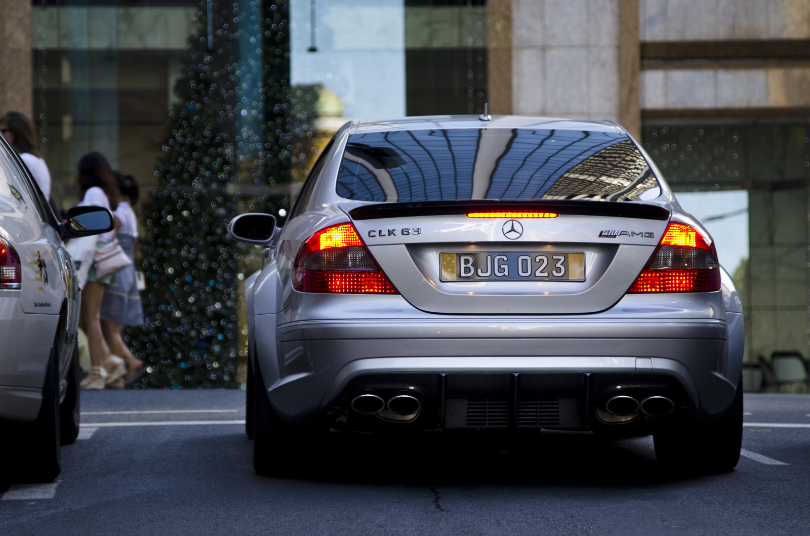 sportovní, Černá, ulice, auto, vozidlo, silnice, fotografování, Mercedes Benz, Mercedes Benz E Class, fotograf, luxus, Nikon, sportovní auto, Austrálie, stříbrný, kupé, Sydney, Mercedes Benz SLS AMG, výkon auta, exotický, limuzína, F4, Vzácný, AMG, benz, NIKKOR, 24120, D7000, kolo, cars, auto, automobil, okraj, série, špinění, superauto, mercedes, NSW, Marcus, automotive, Curran, sydneyspotter, puntíkovaný, pozemní vozidla, automobilového designu, automobilový exteriér, luxusní vůz, rodinný vůz, nárazník, kompaktní vůz, motorové vozidlo, osobní luxusní automobil, výkonné auto, sportovní sedan, městské auto, střední velikost auta, státní poznávací značka, Mercedes Benz třídy C, Mercedes Benz třídy CLK, clk63, automotive wheel system