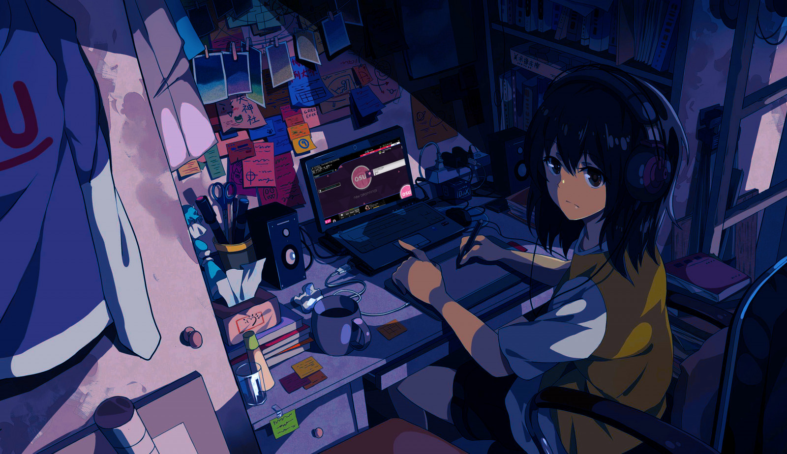 Wallpaper sitting, computer, short hair 2500x1444 lize 2257184