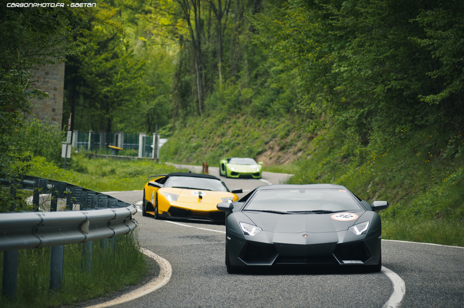 Italien, bil, græs, køretøj, vej, gul, Lamborghini, Lamborghini Aventador, luksus, sportsvogn, Roadster, asfalt, ydeevne bil, Toro, Hypercar, Tyr, eksotisk, Kuwait, Bologna, træ, store, plante, Italia, Forte, fart, super, auto, superbil, hurtig, arab, dei, utrolig, coche, worldcars, automotive, Murcielago, v12, Aventador, lp700, jord køretøj, bildesign, luksus køretøj, kompakt bil, motor køretøj, carbonphoto, jubilæum, bolognese, Bobbio, anniversario, SantAgata, Marmi