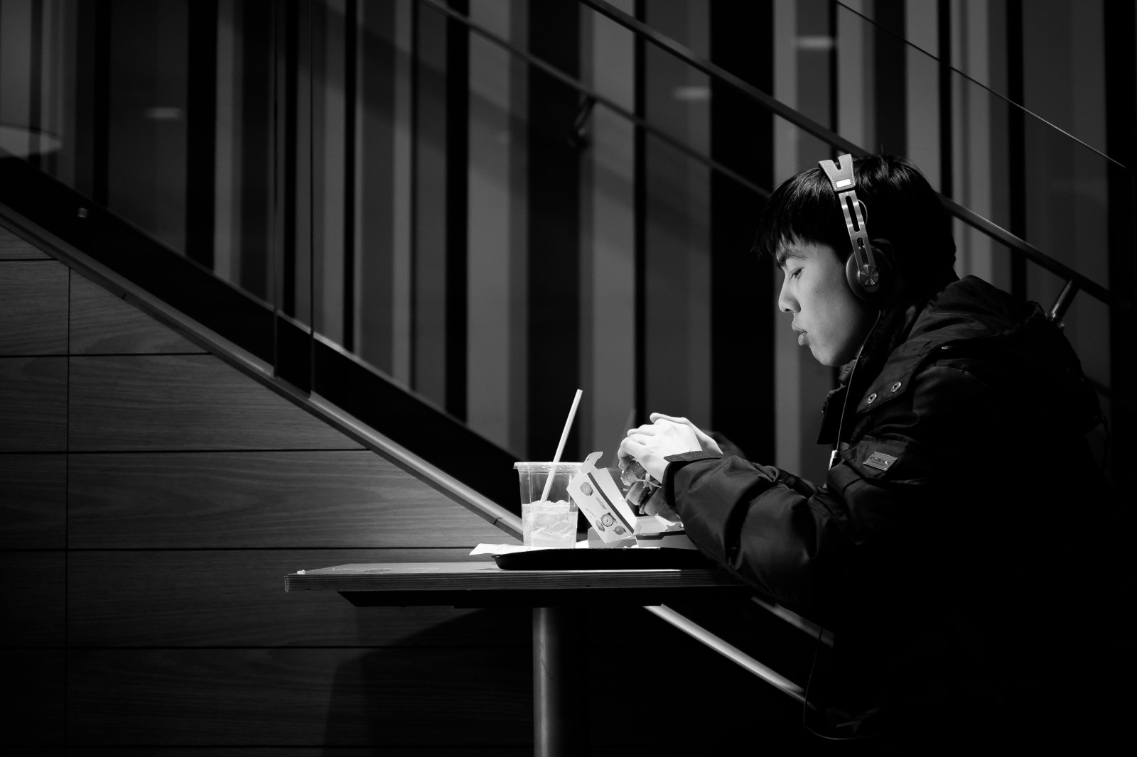 обои : Китай, Уличный, город, Bw, Музыка, обед, в одиночестве, Шанхай ...