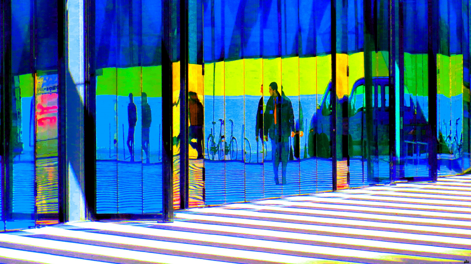 bezpečnostní, cia, fBI, činidlo, chlap, Osoba, lidé, wathing, bezpečný, architektura, barva, barva, moderní, abstraktní, moderní, galerie, chůze, houští, nebezpečný, paranoidní, společnost, demonstrace, demonstrace, Odpor, proti, pozorování