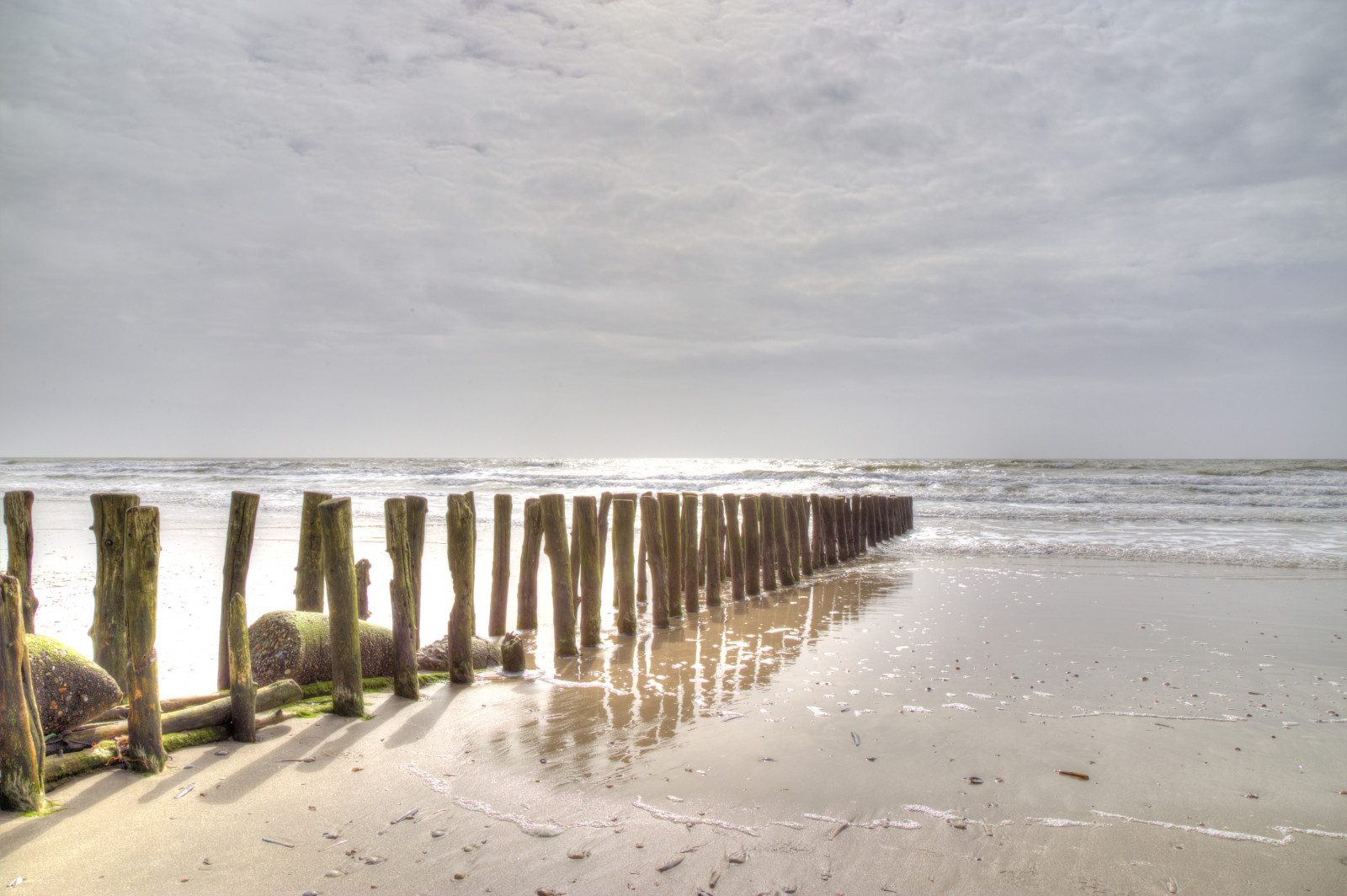 slunečnímu záření, moře, voda, pobřeží, písek, nebe, pláž, modrý, pobřeží, Slunný, 2015, Dánsko, duben, den, oceán, vlna, Bývalá, Danmark, Soleil, mraky, zajímavý, fr hling, Lumiere, printemps, Severní moře, Nordsee, Denemarken, Blavand, Dánsko, Vesterhavet, blavandmaster, lente, tělo z vody, mořská vlna, avril, christiankortum, merdunord, Nymindegab