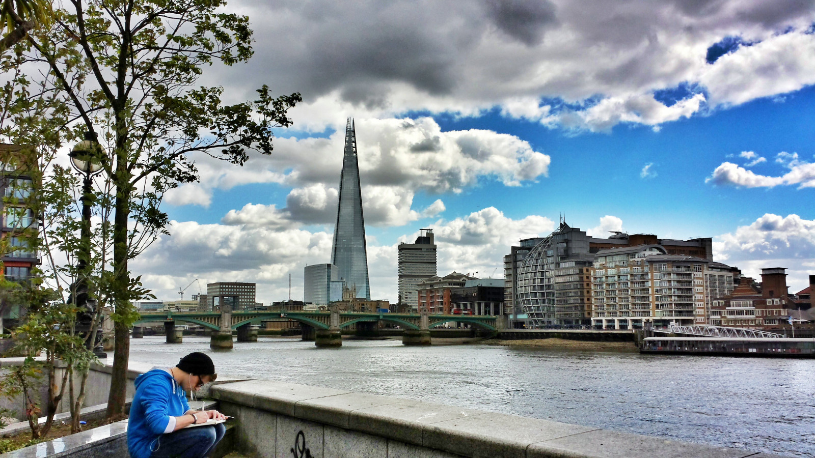 デスクトップ壁紙 お絵かき, ロンドン, シティ, 都市景観, 反射, 雲, 観光, スカイライン, 超高層ビル, ブリッジ, 川, 運河