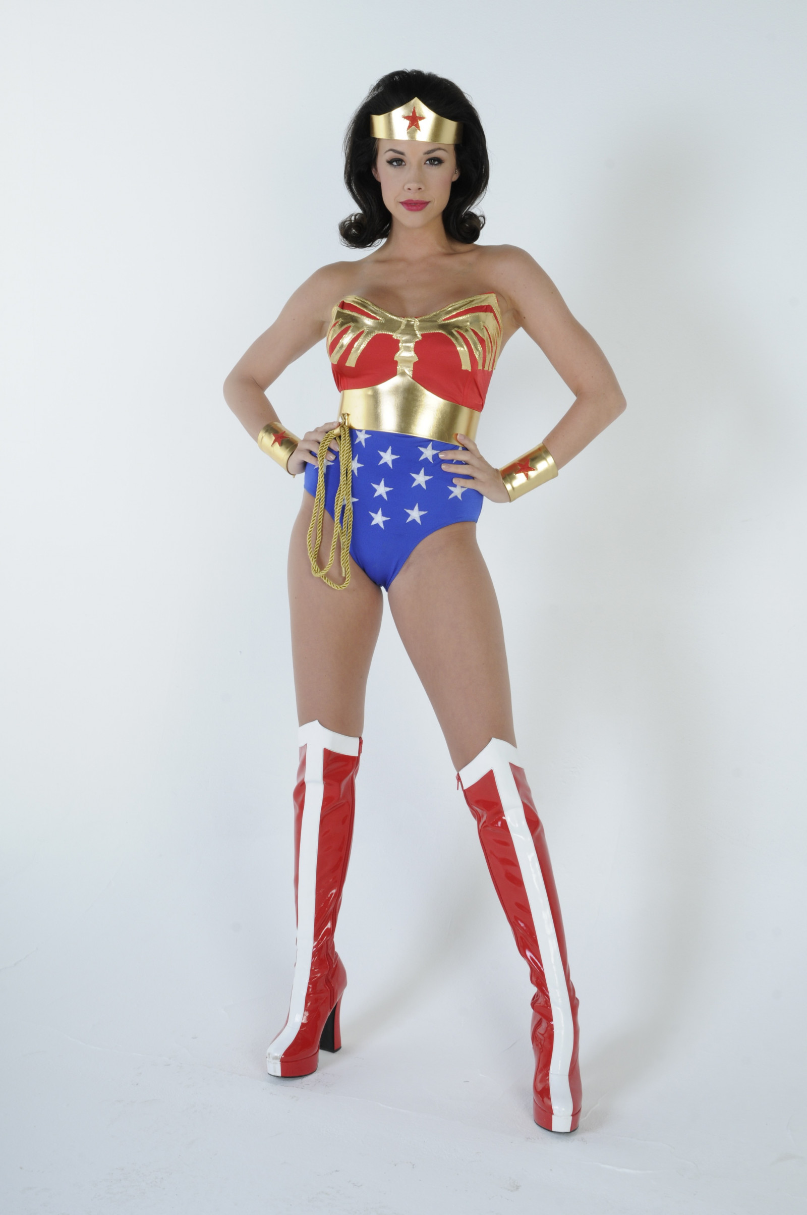 Chanel preston wonder woman Chanel preston wonder woman