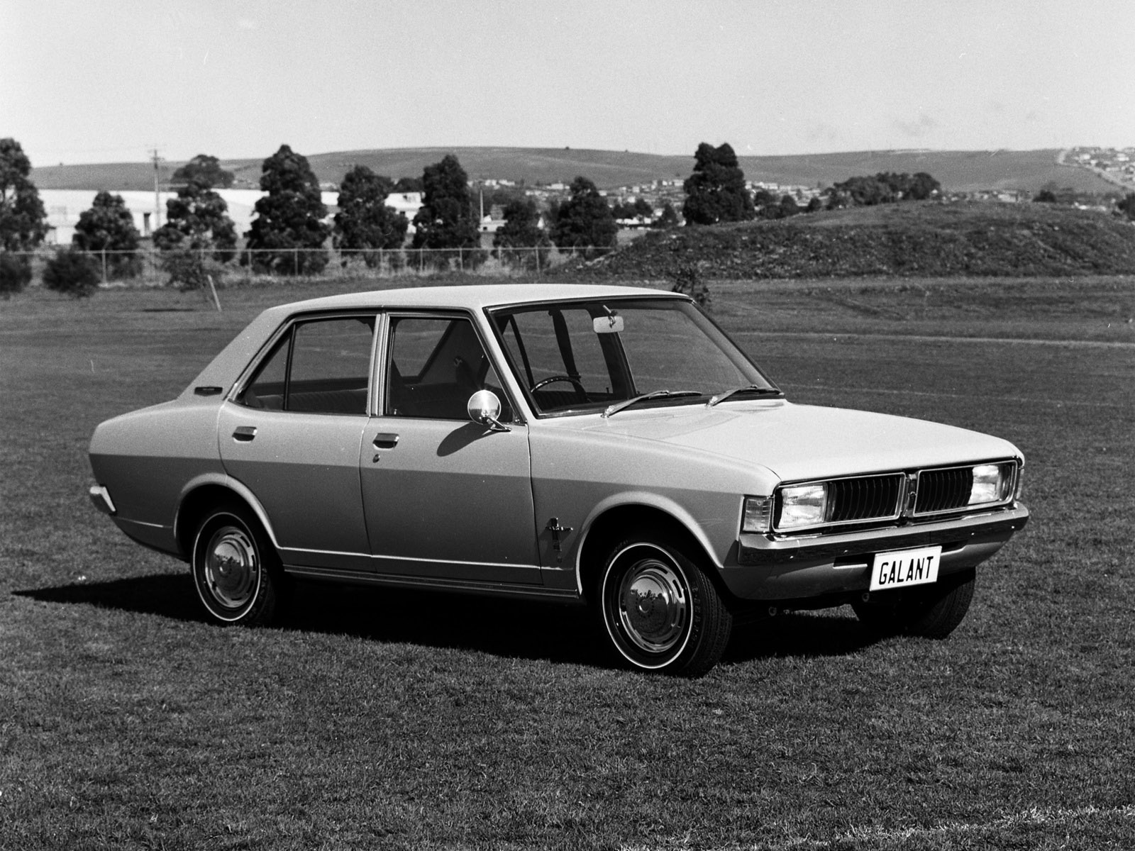 bil, kjøretøy, Chrysler, Sedan, netcarshow, netcar, bil bilder, bil bilde, 2007, Valiant Galant, land kjøretøy, bildeler make, familiebil, kompakt bil, utøvende bil