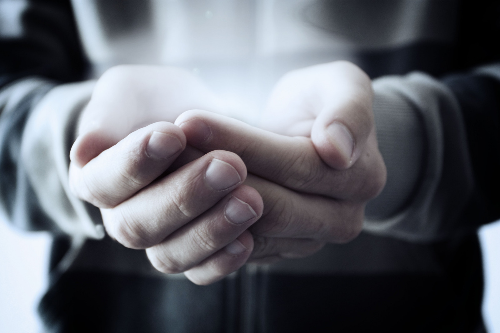 ruce, světlo, ruka, nehet, prst, autoportrét, 365 dnů, palec, fragment, nabídka, mrtiera, Zbytečný