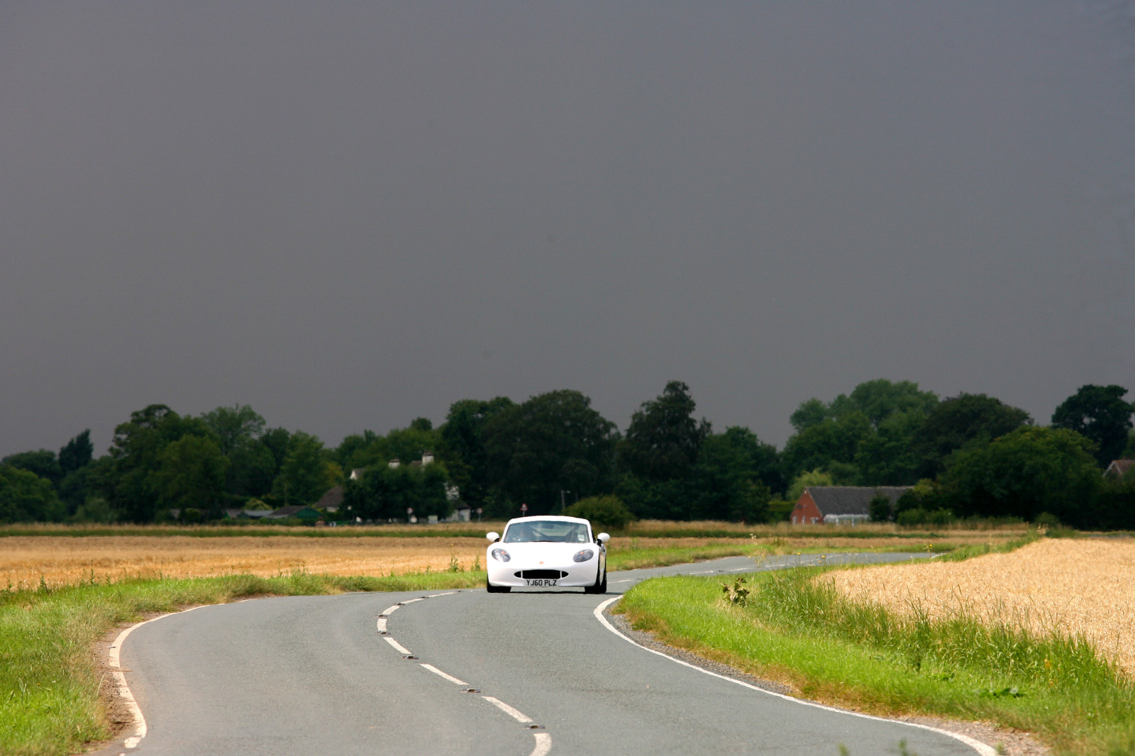 vozidlo, pole, silnice, Dálnice, asfalt, řidičský, infrastruktura, netcarshow, netcar, obrázky vozidel, photo auto, 2011, Ginetta, G40R, pruh, půda, road trip, Dálnice