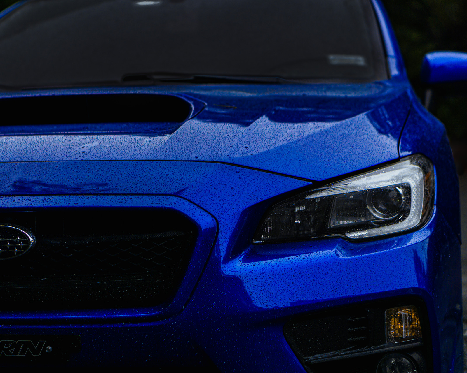 Wallpaper : grille, automotive tire, hood, automotive lighting, motor