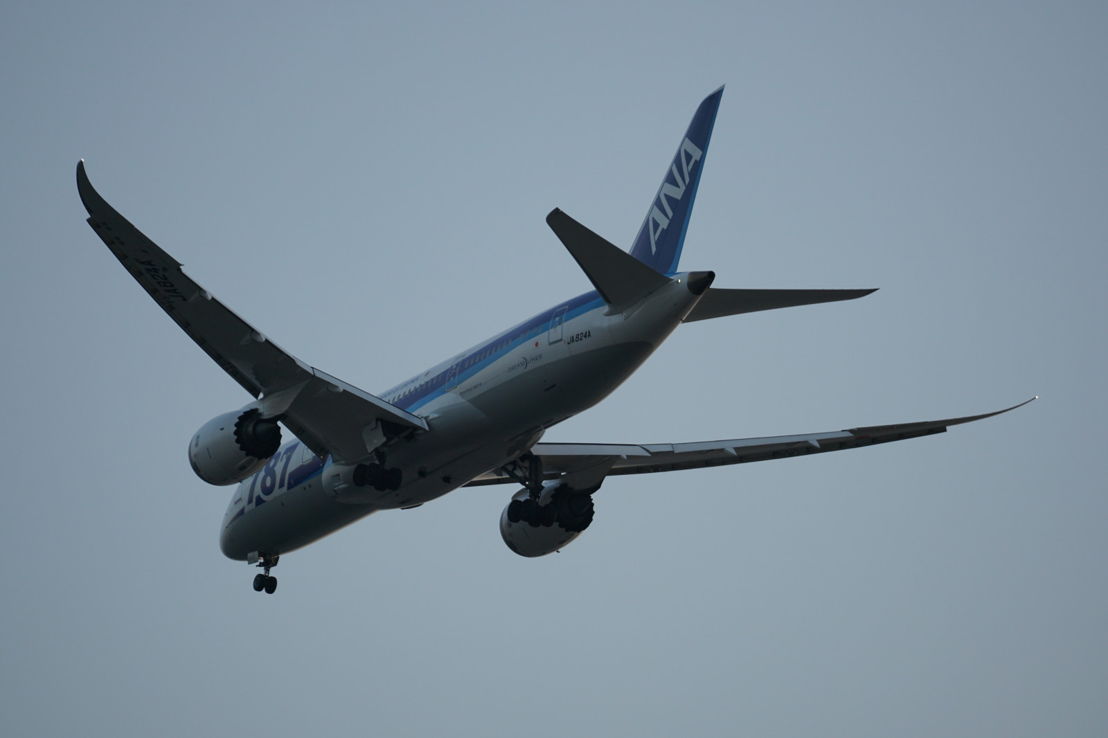 Japonsko, vozidlo, letoun, letadlo, Boeing, Boeing 777, Sony, Tokio, letectvo, Boeing 737, Airbus, Airbus A330, Let, Vzlétnout, Boeing 757, CC, letectví, křídlo, a6300, 6300, CreativeCommons, fe70200mm, fe70200mmf4goss, letecká linka, Atmosféra Země, letecký motor, letecká doprava, dopravní letoun linkový, proudová letadla, širokým trupem letadla, úzké tělo letadla, Boeing 767, Boeing 787