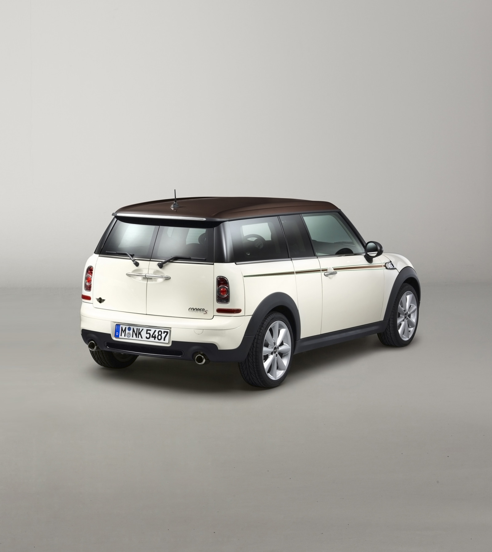 auto, vozidlo, Mini Cooper, mini, netcarshow, netcar, obrázky vozidel, photo auto, 2014, kolo, Clubman Cooper S Hyde Park, pozemní vozidla, automobilový exteriér, automobil make, model auta, luxusní vůz, rodinný vůz, nárazník, městské auto, sportovní užitkové vozidlo, subcompact auto, Kompaktní sportovní užitkové vozidlo