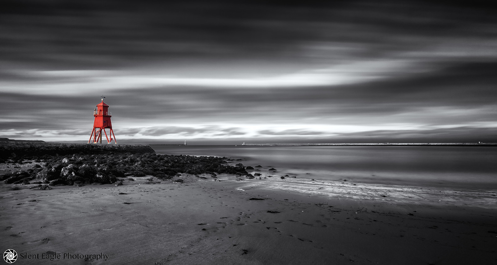Červené, tělesné, přímořská krajina, Photoshop, Kánon, stříbrný, fotografování, mar, velký, skály, dlouho, expozice, tichý, orel, jižní, Severní, playa, východní, filtr, ii, závětří, l, září, USM, South Shields, Tyneside, F28, ef, Sunderland, zátka, Tyne, 1635mm, herdgroynelighthouse, autorská práva, silenteaglephotography, silenteagle09