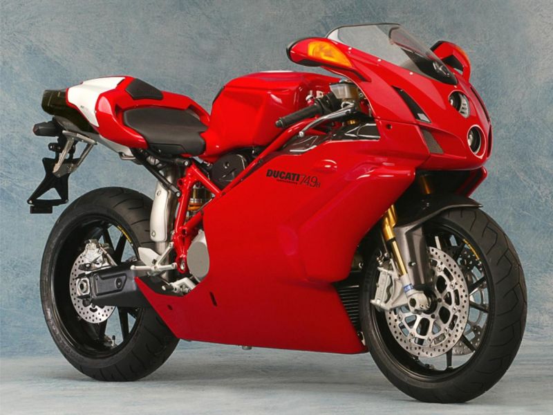 автомобиль,Мотоцикл,средство передвижения,Honda,Ducati,колесо