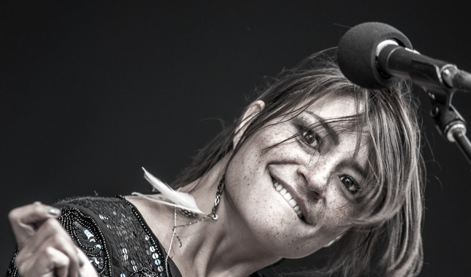 ulice, Fotoaparát, Nový, město, hudba, žena, sexy, UMĚNÍ, dívka, krása, dívej se, móda, digitální, Start, Reflex, tanec, šílený, Nikon, přítel, legrační, den, Montreal, Bůh, Quebec, badatel, skvělý, elle, Pomoc, nejlepších 10, nadměrný, smrtelný, bk, jízdní hlídka, jumelle, bobkurt