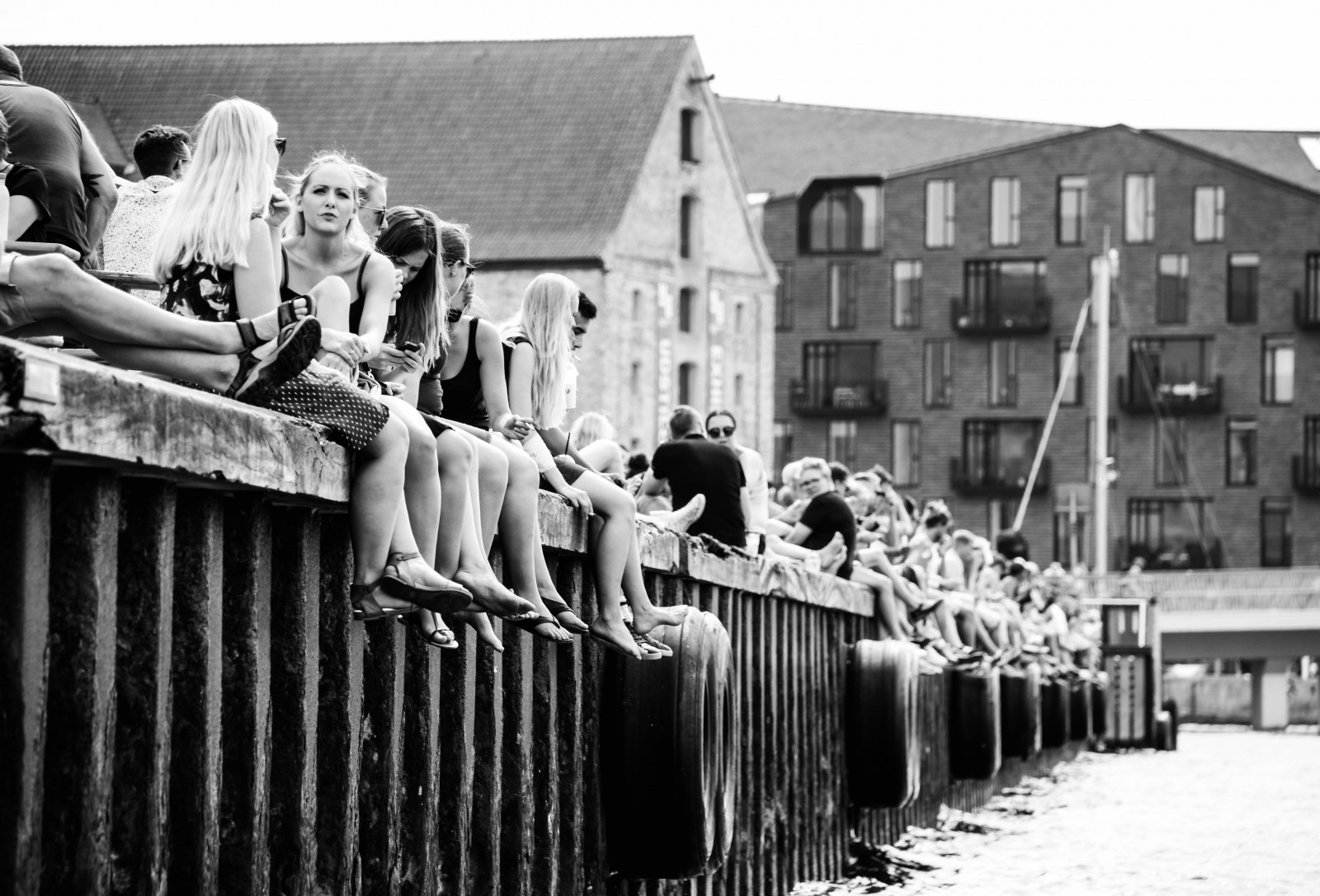 lidé, černobílý, město, ulice, voda, fotografování, Dánsko, Kodaň, Černý a bílý, tělesné, vatten, Street View, Danmark, k benhavn, regionhovedstaden, dk, m nniskor, papirhallen, copenhagenstreetfood, papir en, svartvitt, fotografie, dav, Černý a bílý, monochromatické fotografování