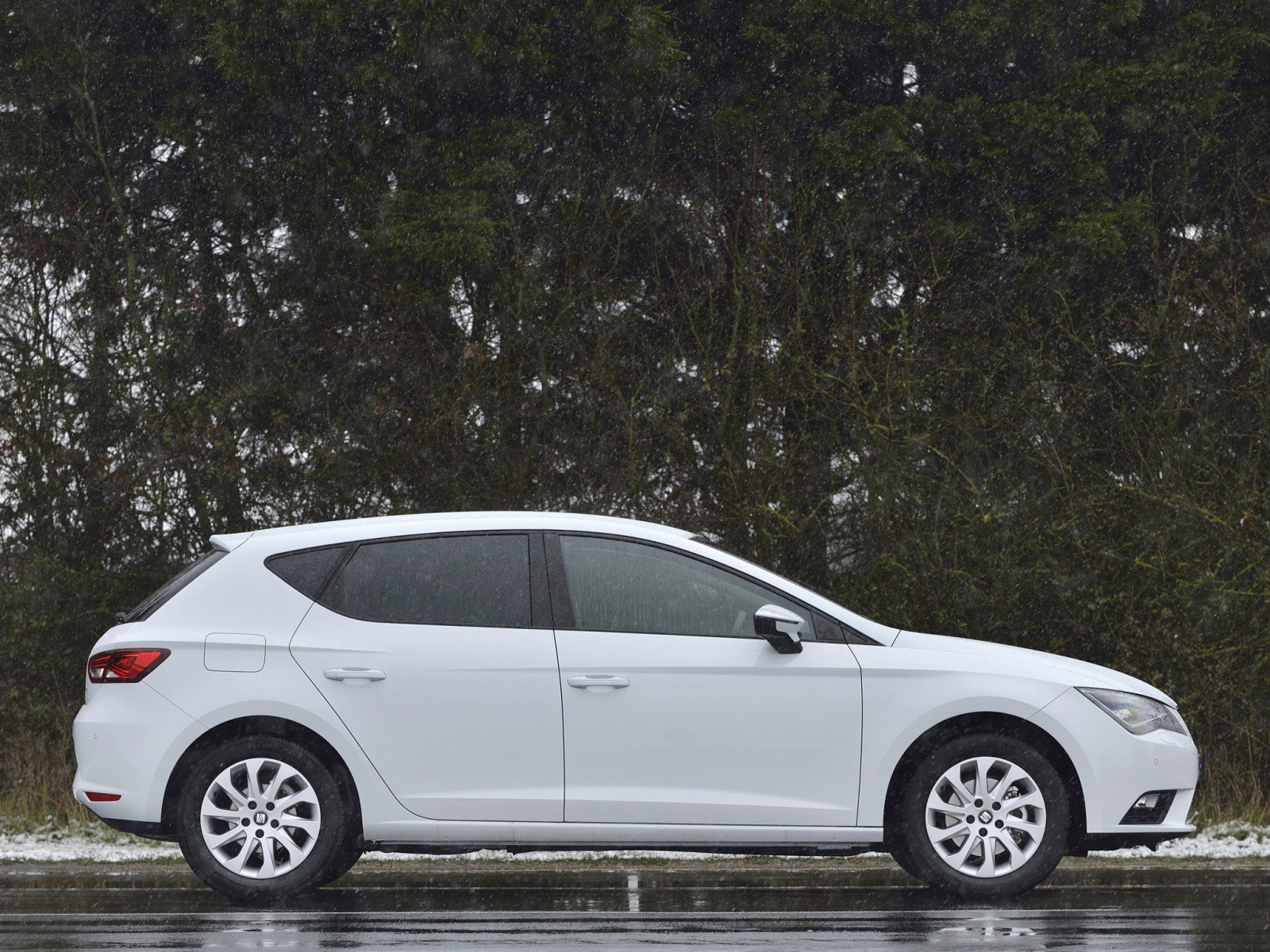 auto, vozidlo, 2015, limuzína, Sedadlo, netcarshow, netcar, obrázky vozidel, photo auto, Verze Leon UK, pozemní vozidla, automobilový exteriér, automobil make, rodinný vůz, kompaktní vůz, střední velikost auta, hatchback, Ford Motor Company