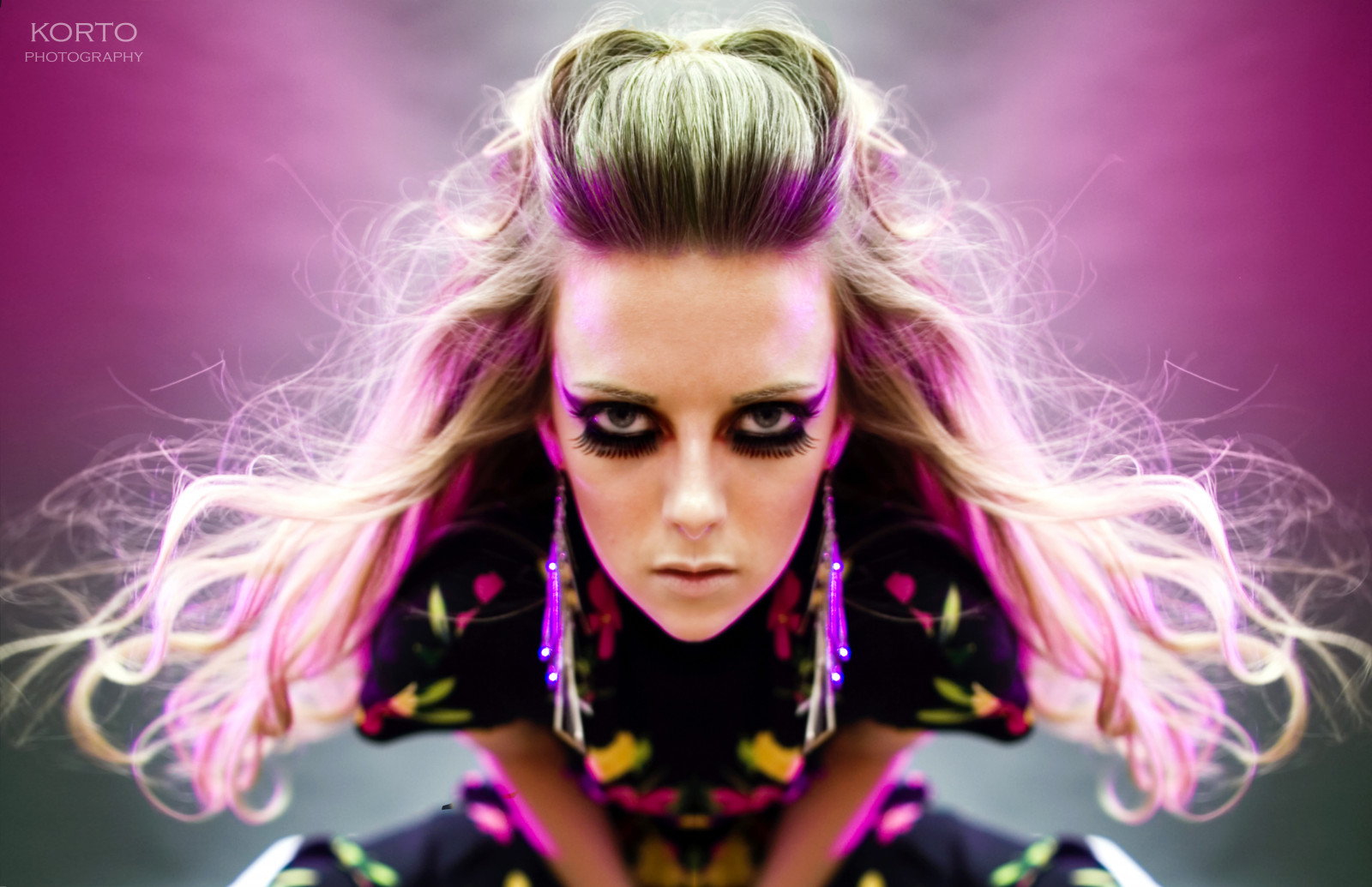 růžový, portrét, oranžový, inspirace, Černá, móda, žlutý, kočka, portréty, vlasy, Studio, fotografování, zlato, fotografie, model, Kočkovitý, barvitý, fotograf, boty, modelování, fashionphotography, makeup, Koťátko, blondýnka, ohromující, redakční, korzet, femalemodel, světlé barvy, účes, botičky, talentovaný, černé šaty, stylista, kadeřník, makeupartist, lionness, chicagomodel, upandcoming, nicksmith, goldbracelet, femalephotographer, colorfulfashion, fashionphotographer, blondemodel, korto, chicagomakeupartist, chicagophotographer, colorfulphotography, inspirationalphotographer, floralcorset, hairinspiration, illinoisphotographer, chicagoportraitphotographer, Natalieelise, illinoismodel, chicagofashionphotographer, kortophotography, allisonkortokrax, kortokrax, chicagocreativephotographer, Hayleykassel, illinoisfashionphotographer, chicagostylists, colorfuleditoral